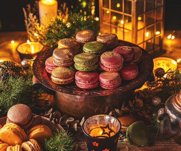What are the essential amenities for a holiday rental in the Cotswolds for a gourmet retreat?